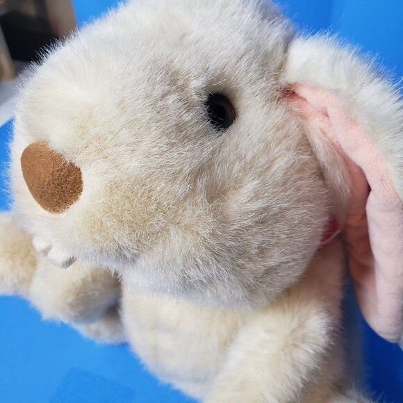 Adorable Vintage Mary Meyer White Bunny Rabbit Hand Puppet Plush Stuffed Animal - Picture 1 of 11